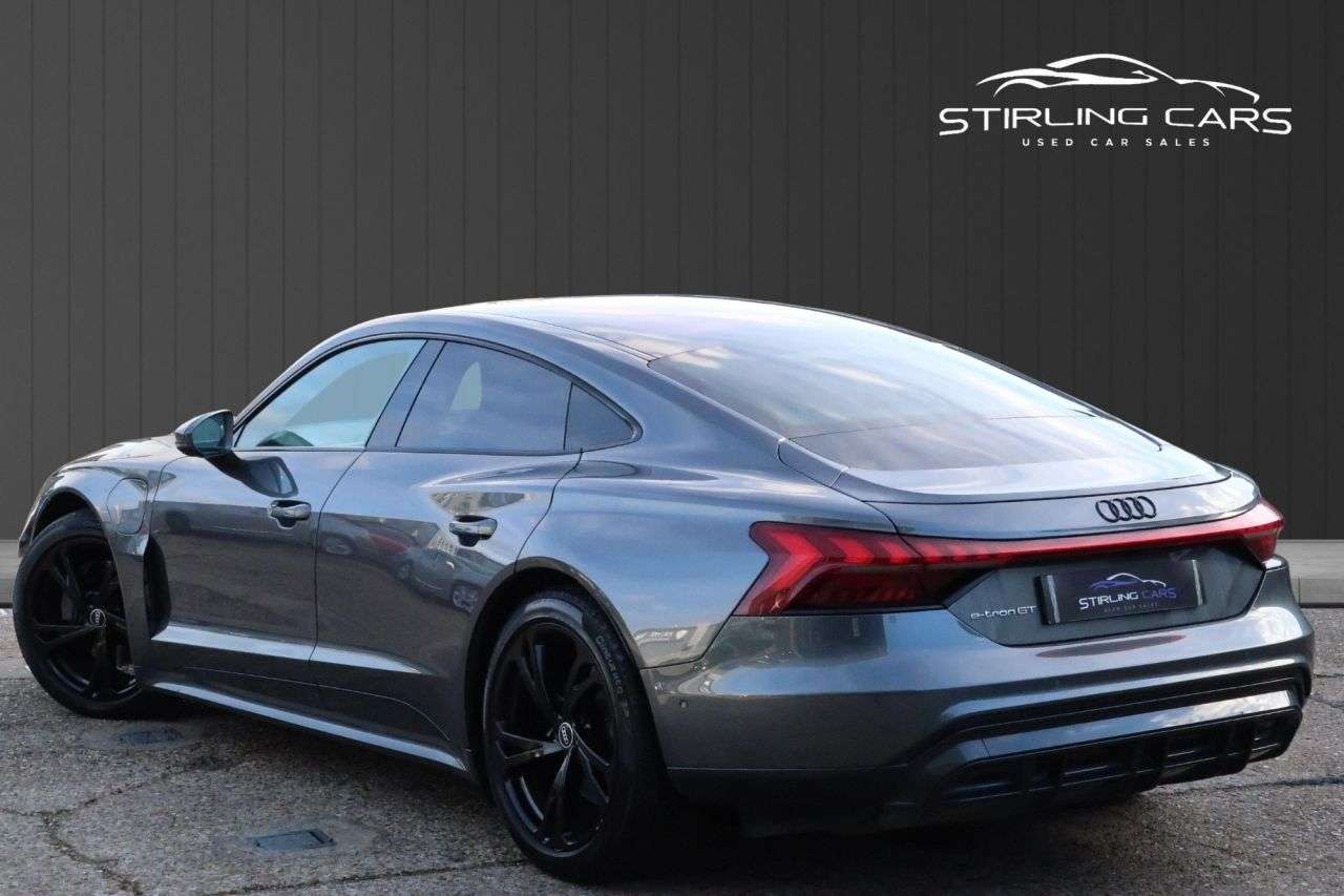 2021 AUDI E-TRON GT 2021 AUDI E-TRON GT