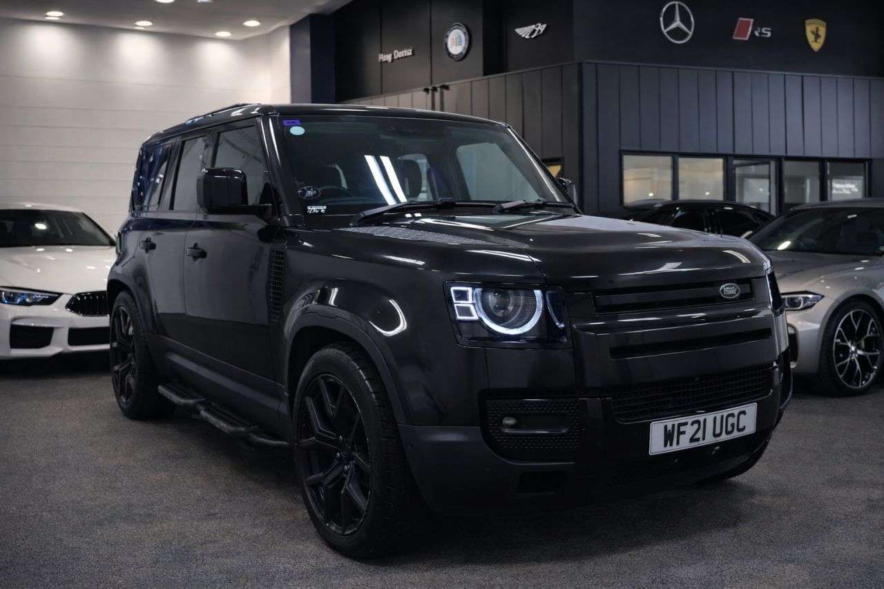 A 2021 LAND ROVER DEFENDER 3.0 D250 MHEV SE SUV 5dr Diesel Auto 4WD Euro 6 (s/s) (250 ps) FINANCE+WARR A 2021 LAND ROVER DEFENDER 3.0 D250 MHEV SE SUV 5dr Diesel Auto 4WD Euro 6 (s/s) (250 ps) FINANCE+WARR