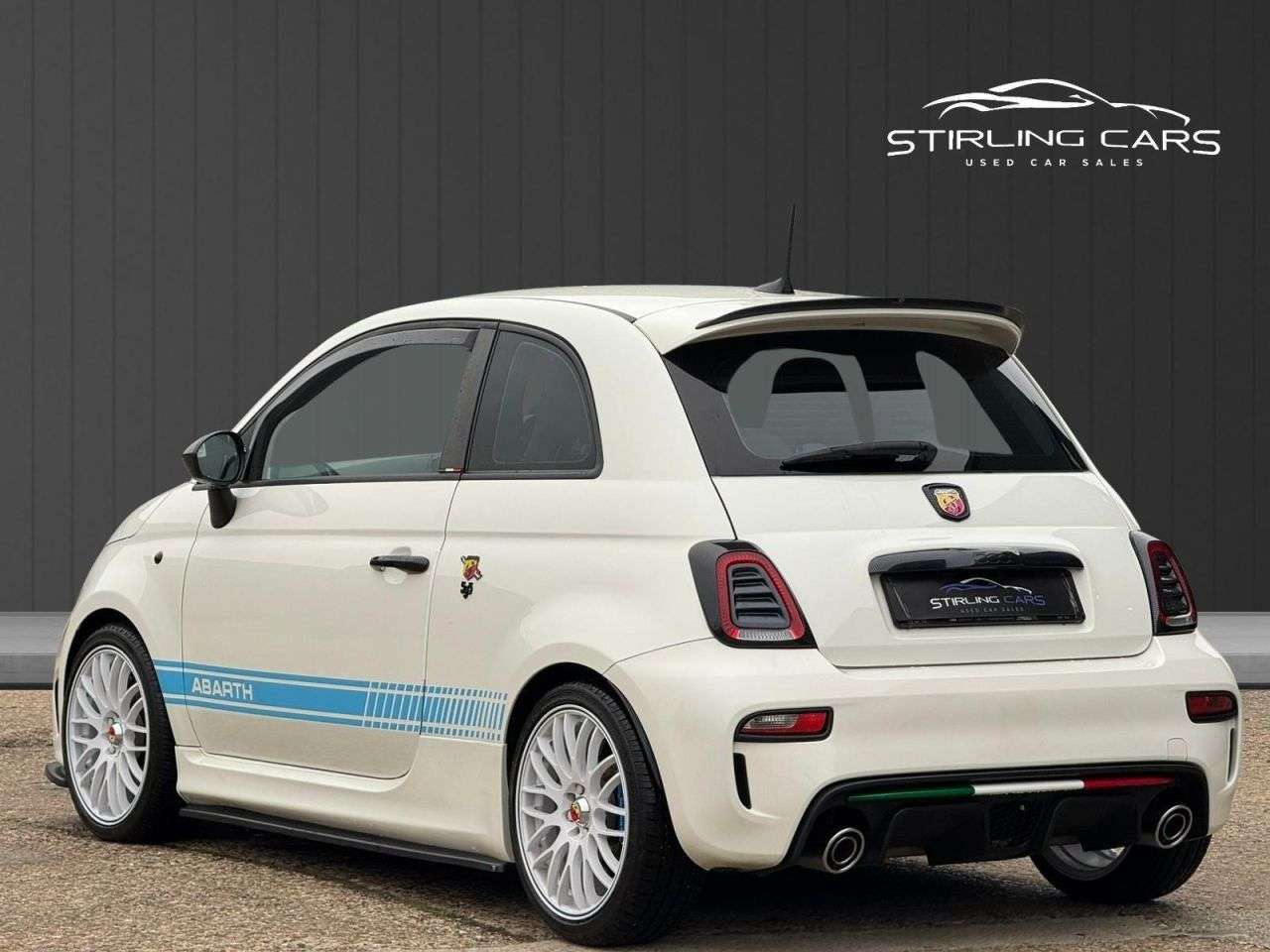 2016 ABARTH 595 2016 ABARTH 595
