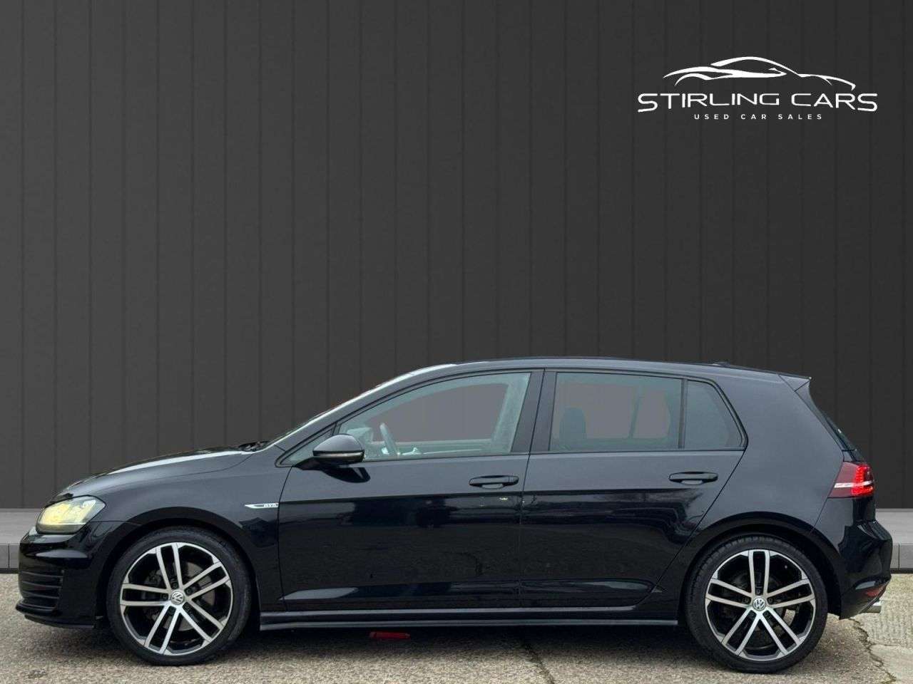 2016 VOLKSWAGEN GOLF 2016 VOLKSWAGEN GOLF