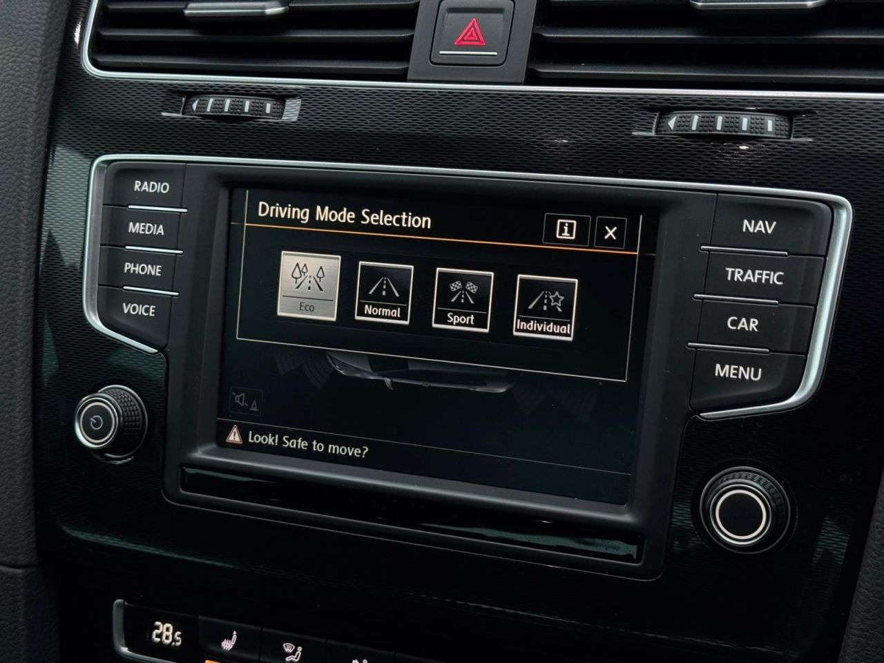 2016 VOLKSWAGEN GOLF 2016 VOLKSWAGEN GOLF