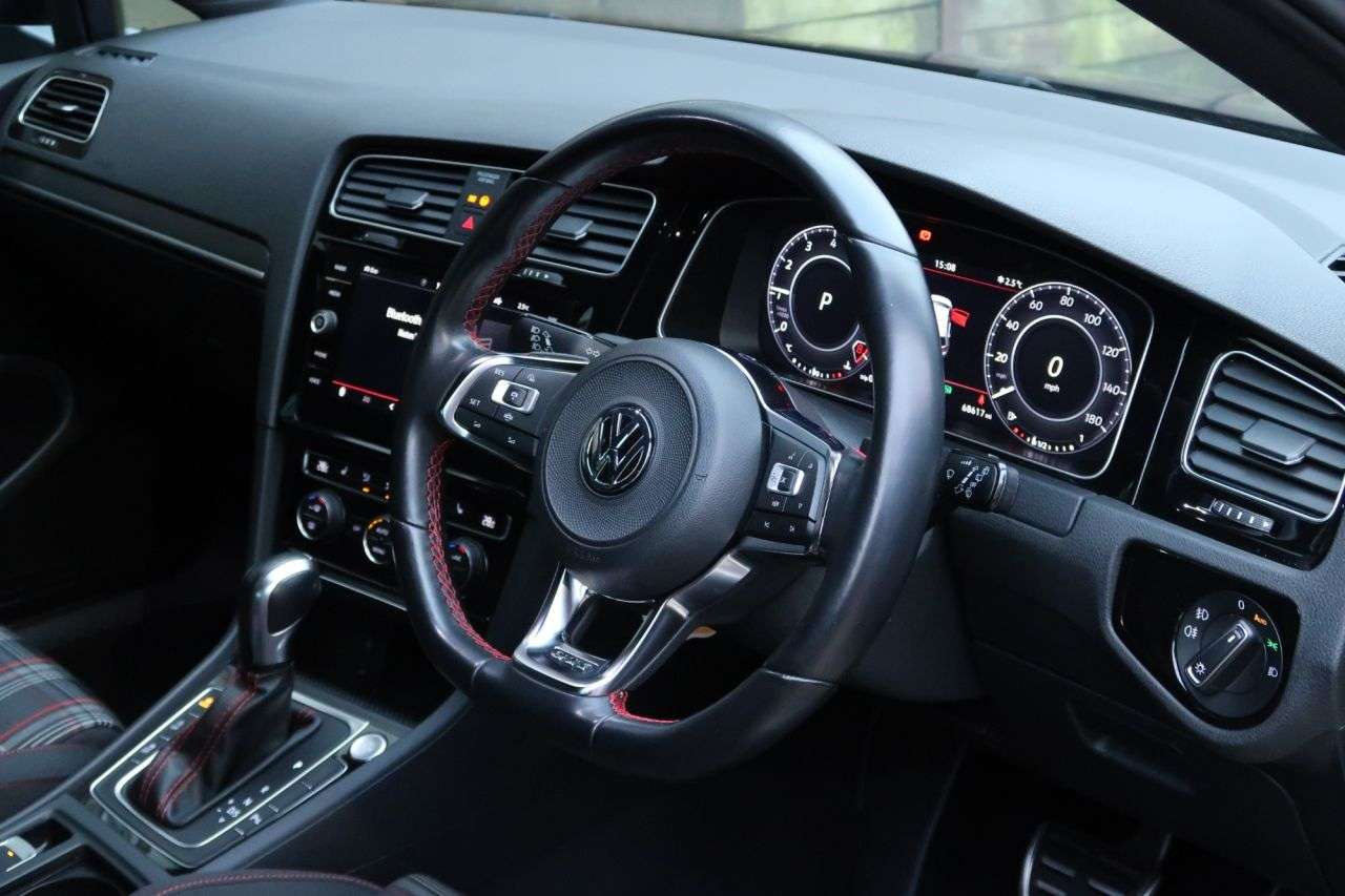 2020 VOLKSWAGEN GOLF 2020 VOLKSWAGEN GOLF