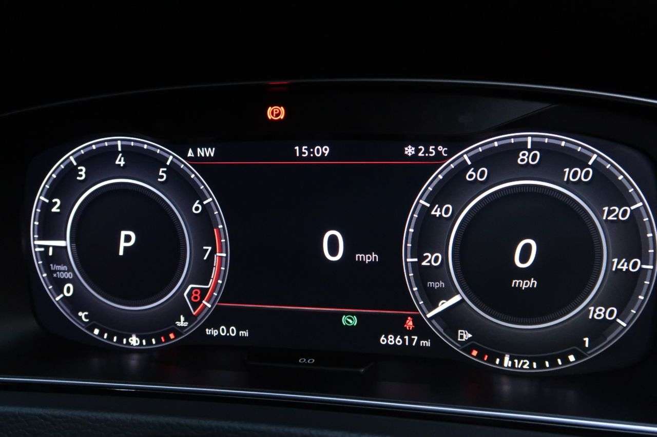 2020 VOLKSWAGEN GOLF 2020 VOLKSWAGEN GOLF