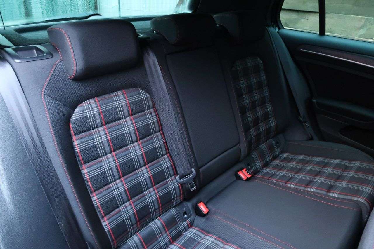 2020 VOLKSWAGEN GOLF 2020 VOLKSWAGEN GOLF