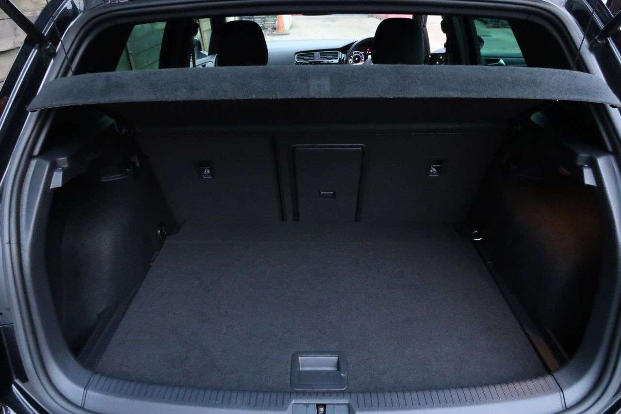 2020 VOLKSWAGEN GOLF 2020 VOLKSWAGEN GOLF