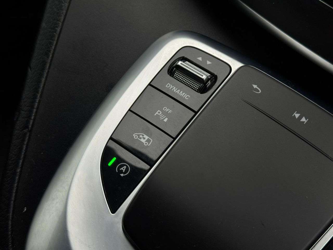 2021 MERCEDES-BENZ V-CLASS 2021 MERCEDES-BENZ V-CLASS