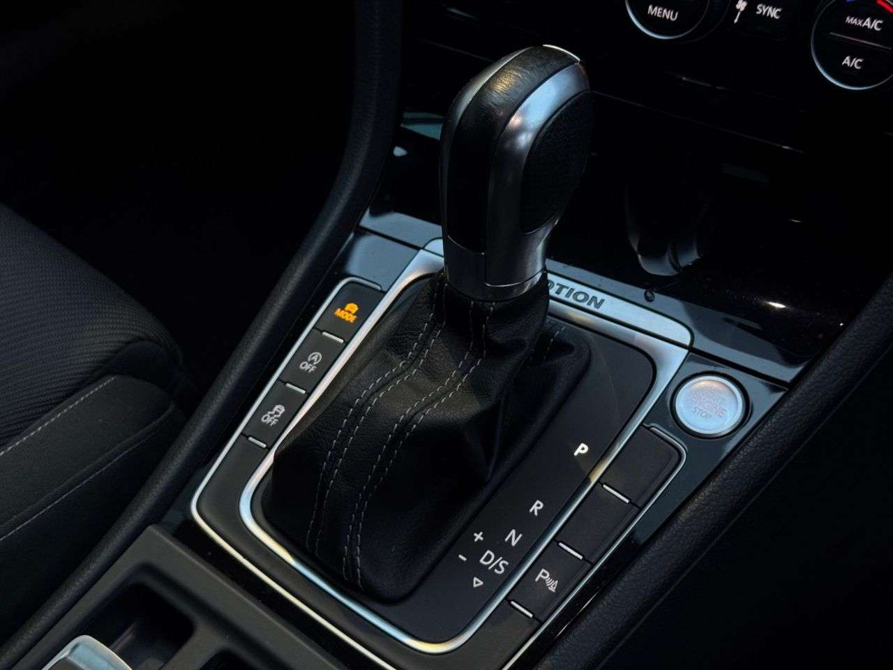 2019 VOLKSWAGEN GOLF 2019 VOLKSWAGEN GOLF