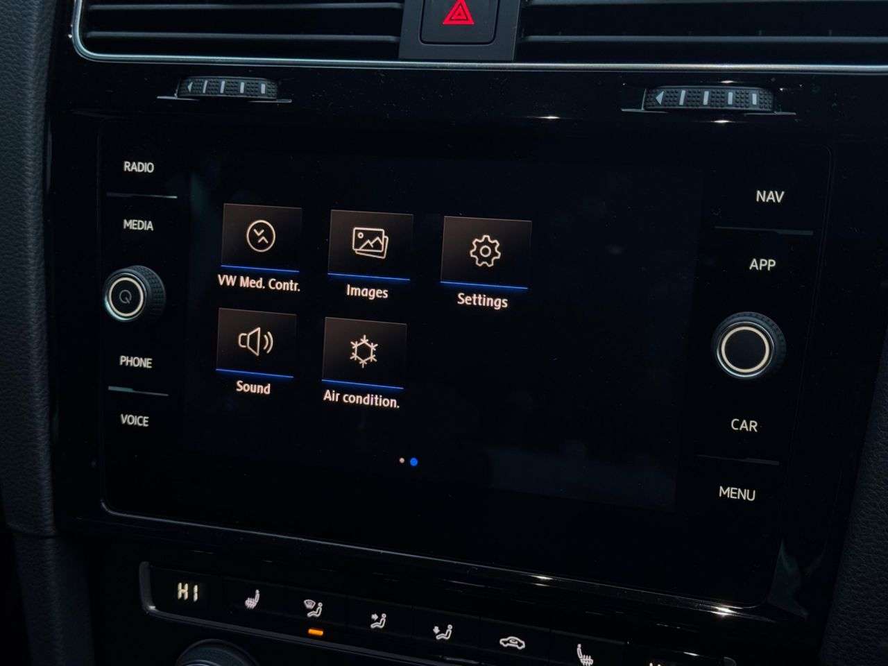 2019 VOLKSWAGEN GOLF 2019 VOLKSWAGEN GOLF