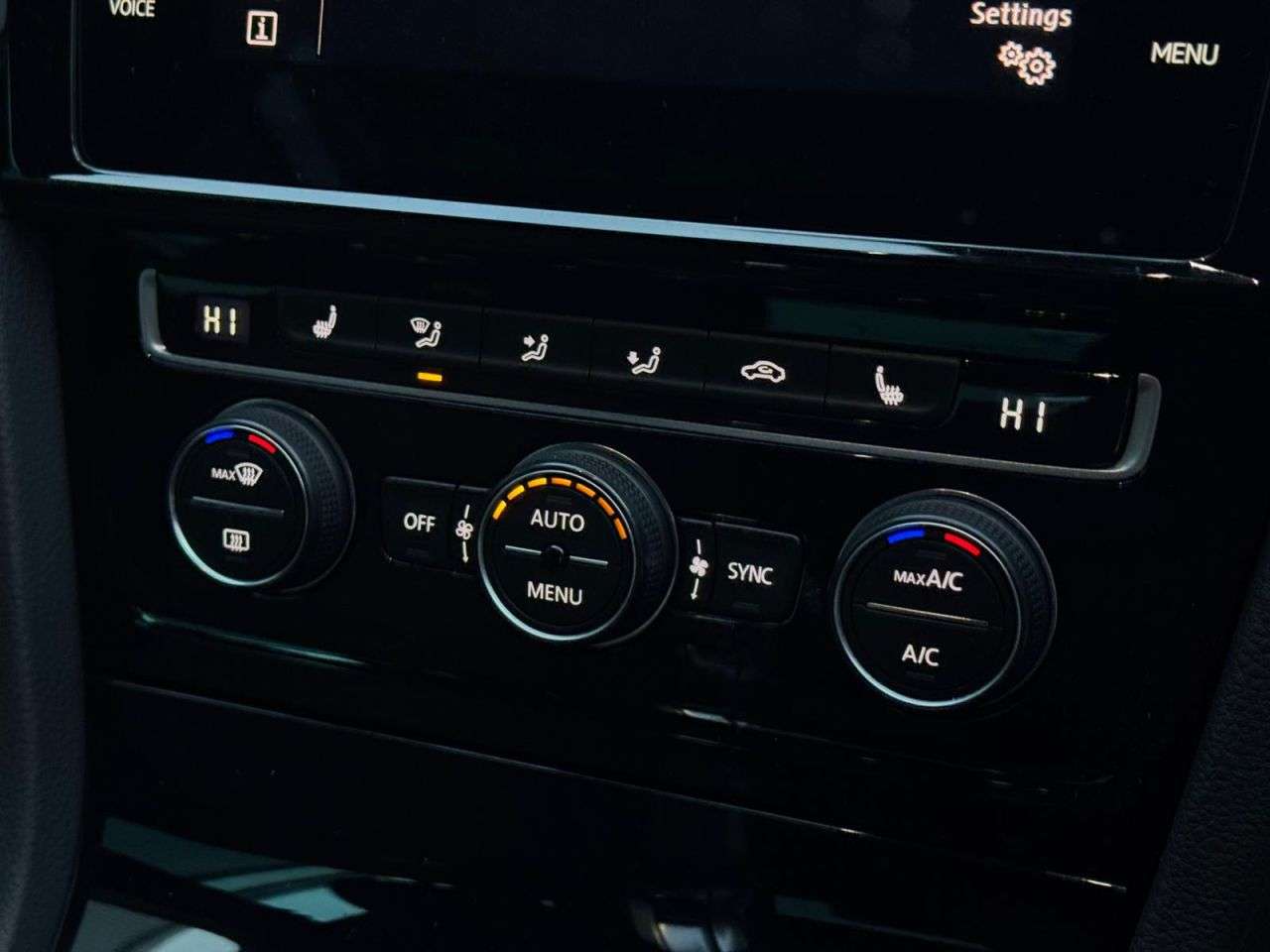 2019 VOLKSWAGEN GOLF 2019 VOLKSWAGEN GOLF