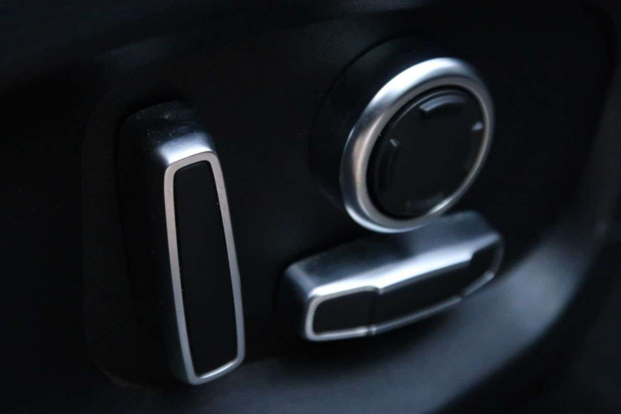 2020 JAGUAR F-PACE 2020 JAGUAR F-PACE