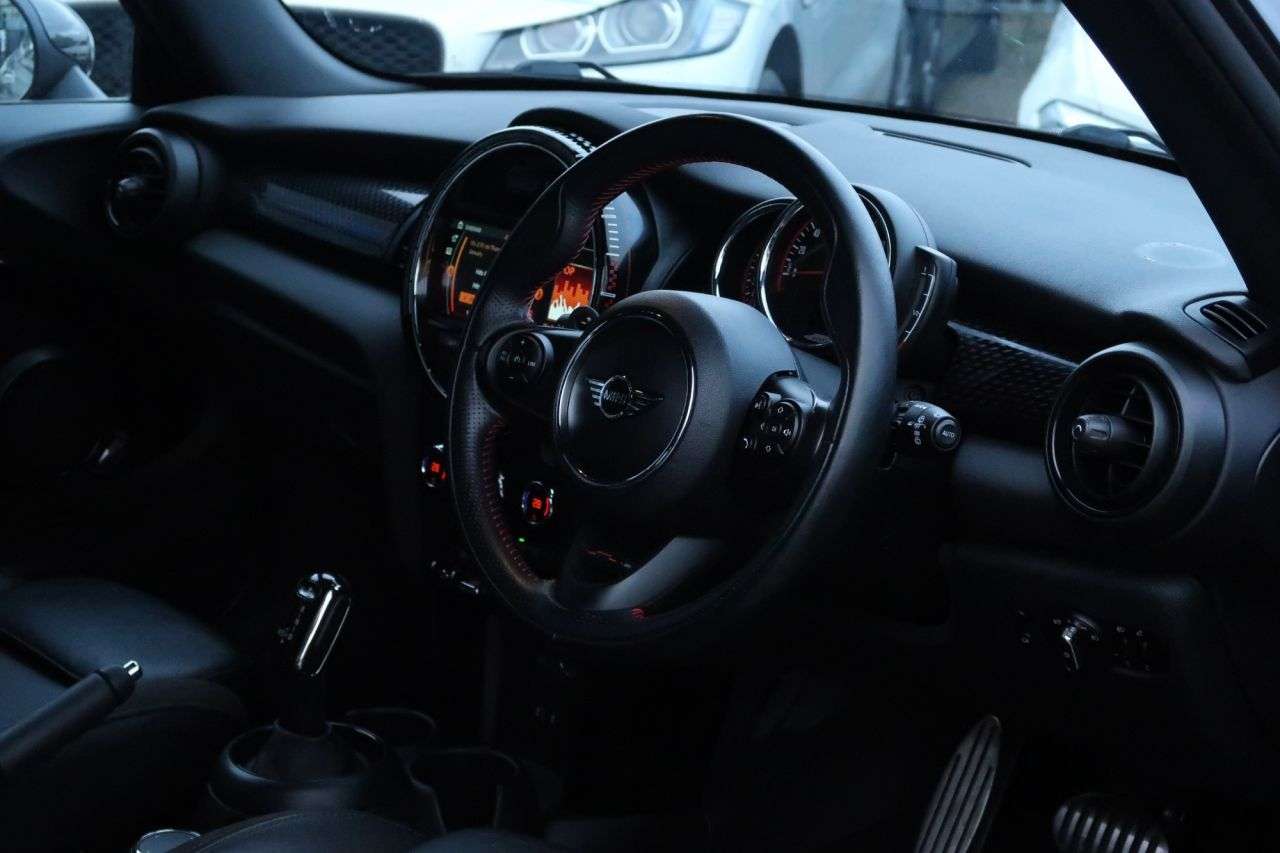 2018 MINI HATCH 2018 MINI HATCH