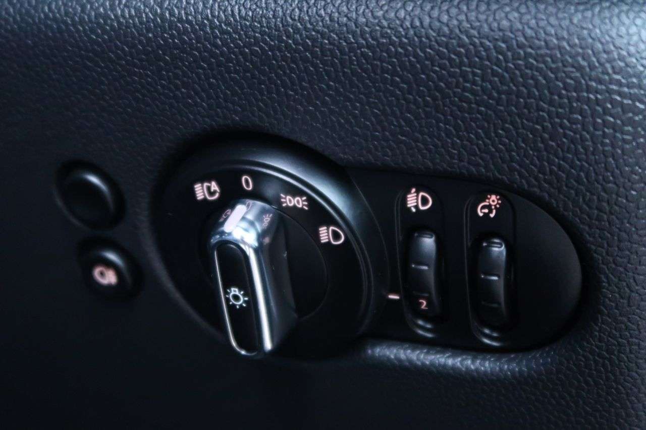 2018 MINI HATCH 2018 MINI HATCH