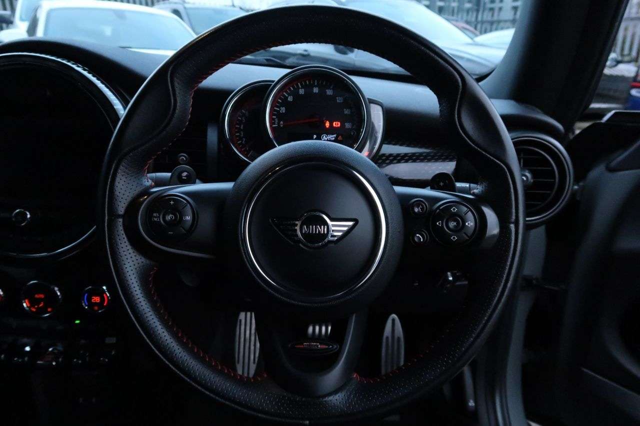 2018 MINI HATCH 2018 MINI HATCH