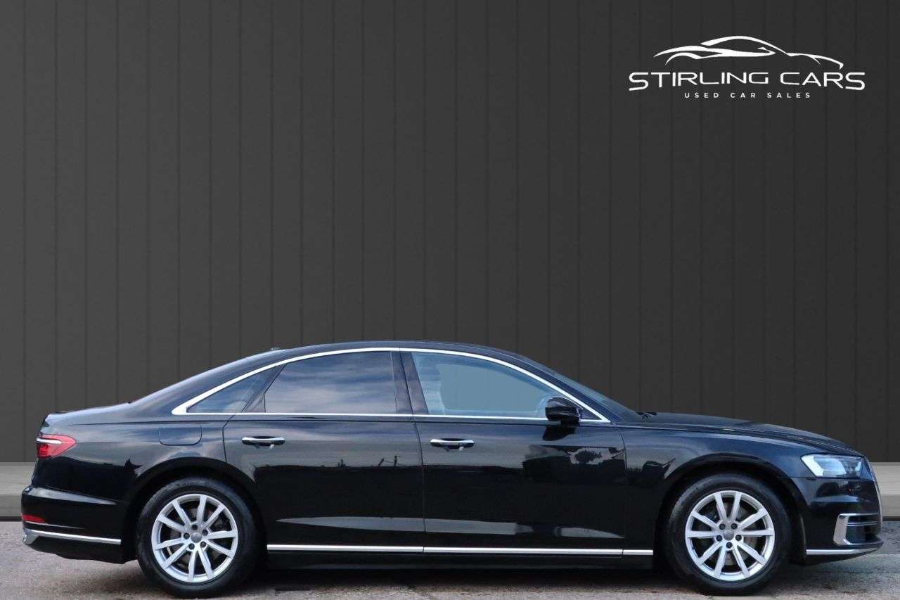 A 2018 AUDI A8 3.0 TDI V6 50 Saloon 4dr Diesel Tiptronic quattro Euro 6 (s/s) (286 ps) FIN A 2018 AUDI A8 3.0 TDI V6 50 Saloon 4dr Diesel Tiptronic quattro Euro 6 (s/s) (286 ps) FIN