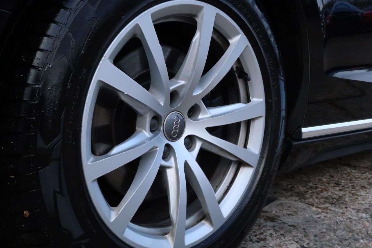 2018 AUDI A8 2018 AUDI A8