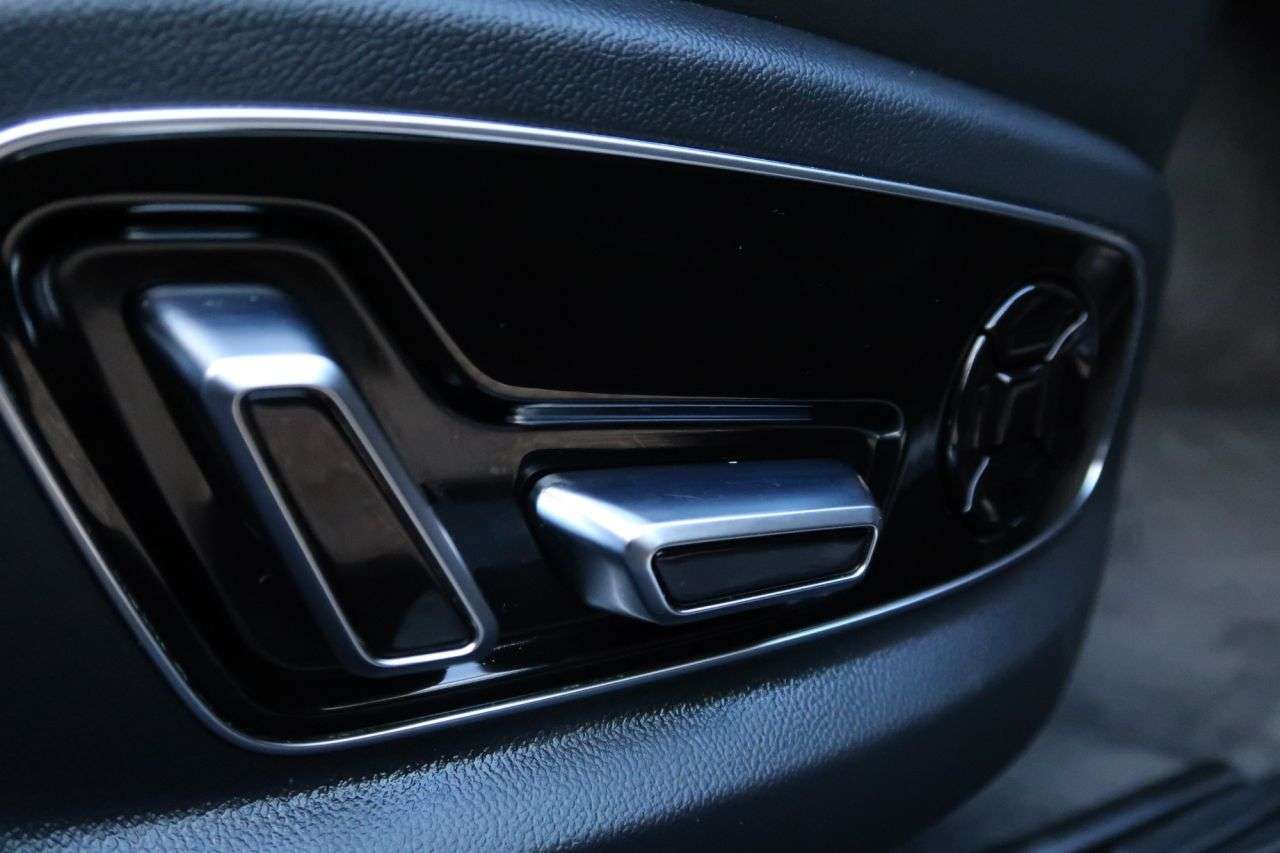 2018 AUDI A8 2018 AUDI A8