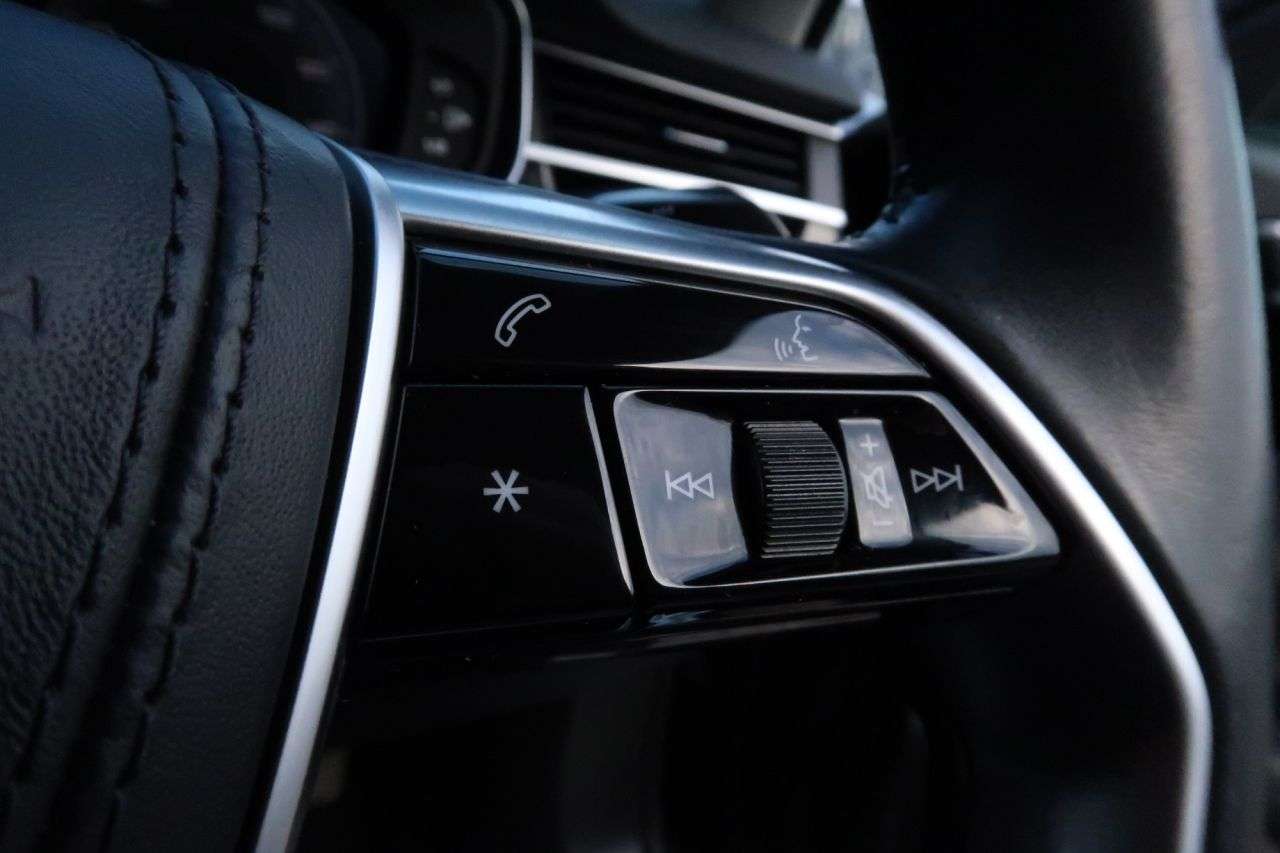 2018 AUDI A8 2018 AUDI A8