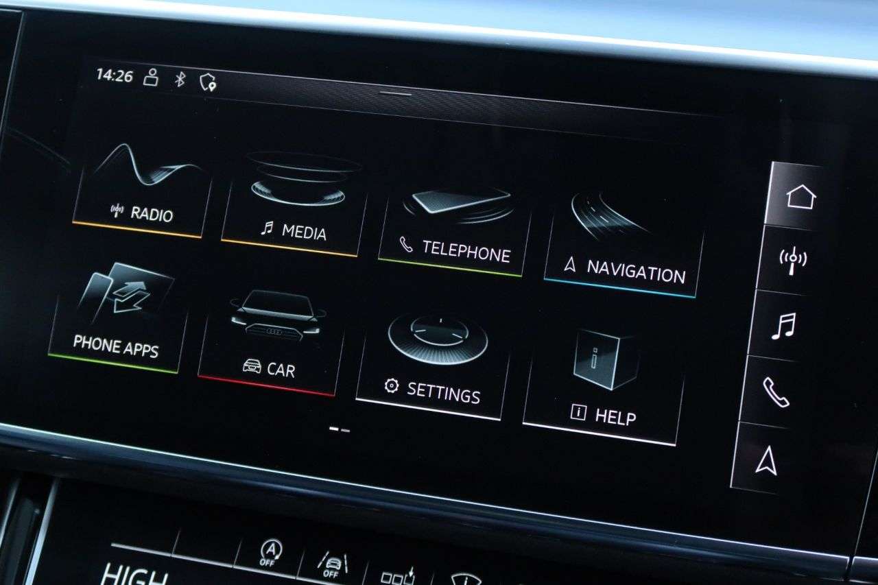 2018 AUDI A8 2018 AUDI A8