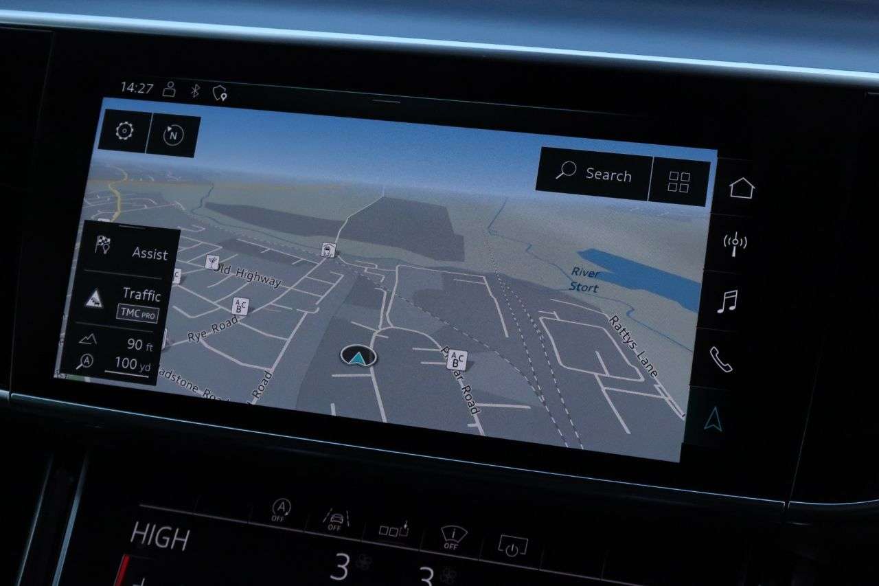 2018 AUDI A8 2018 AUDI A8