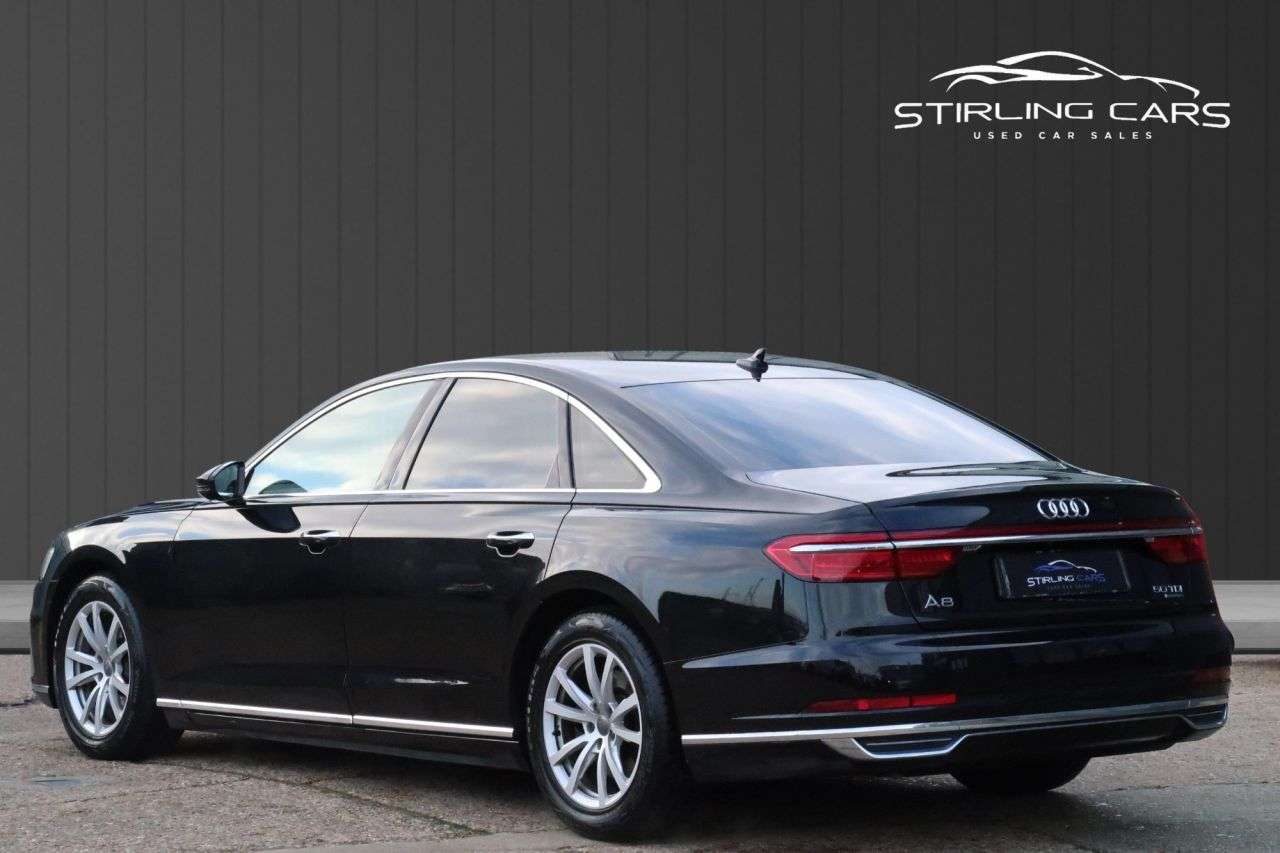 2018 AUDI A8 2018 AUDI A8
