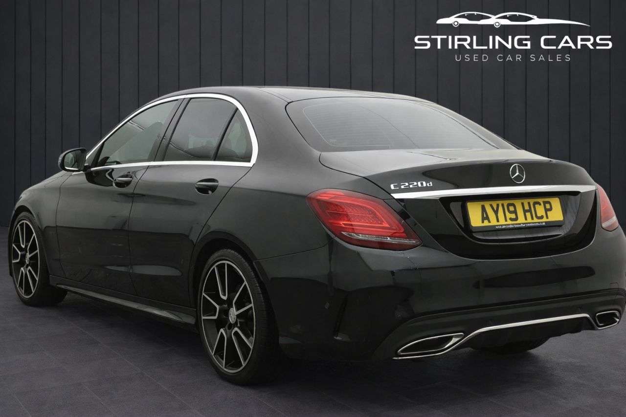 A 2019 MERCEDES-BENZ C-CLASS 2.0 C220d AMG Line (Premium) Saloon 4dr Diesel G-Tronic+ Euro 6 (s/s) (194 A 2019 MERCEDES-BENZ C-CLASS 2.0 C220d AMG Line (Premium) Saloon 4dr Diesel G-Tronic+ Euro 6 (s/s) (194