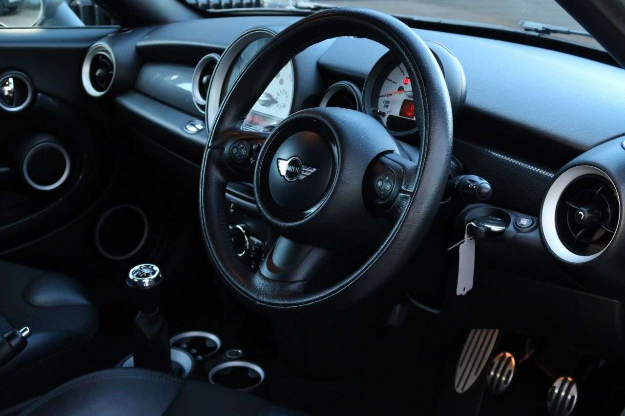 2012 MINI COUPE 2012 MINI COUPE