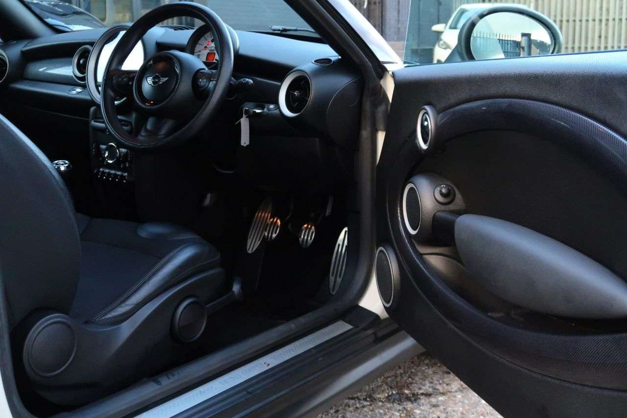 2012 MINI COUPE 2012 MINI COUPE