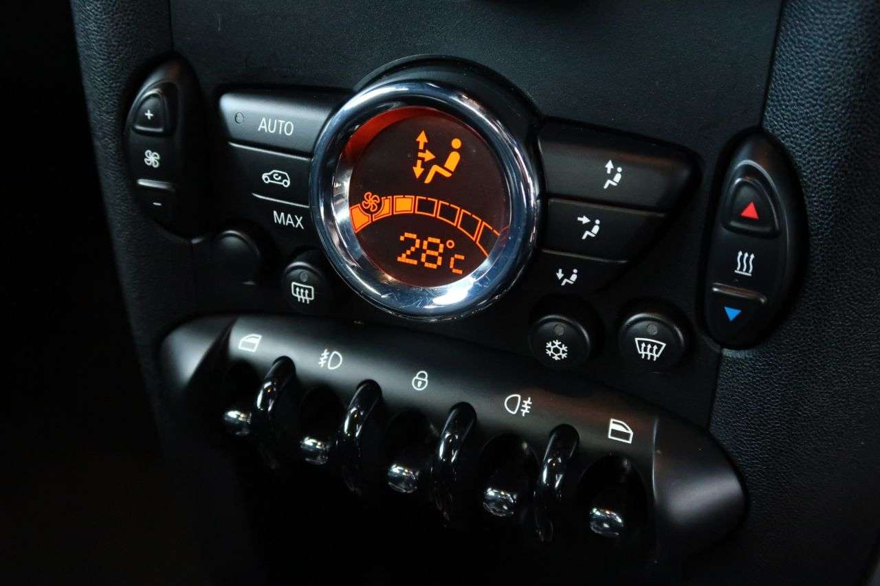 2012 MINI COUPE 2012 MINI COUPE