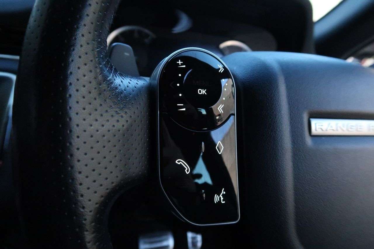 2020 LAND ROVER RANGE ROVER EVOQUE 2020 LAND ROVER RANGE ROVER EVOQUE