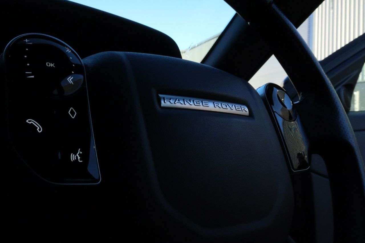 2020 LAND ROVER RANGE ROVER EVOQUE 2020 LAND ROVER RANGE ROVER EVOQUE