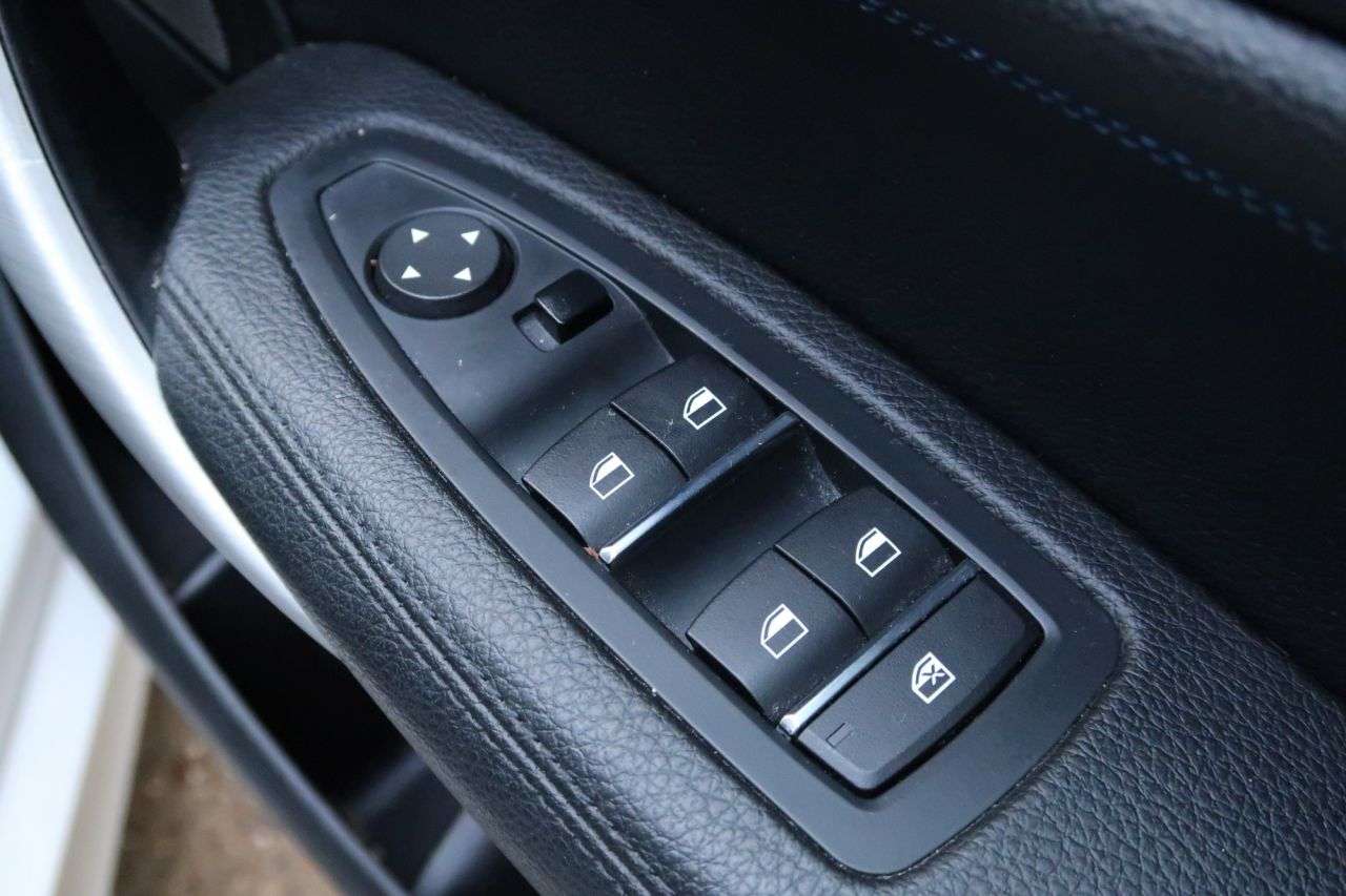 2019 BMW 1 SERIES 2019 BMW 1 SERIES