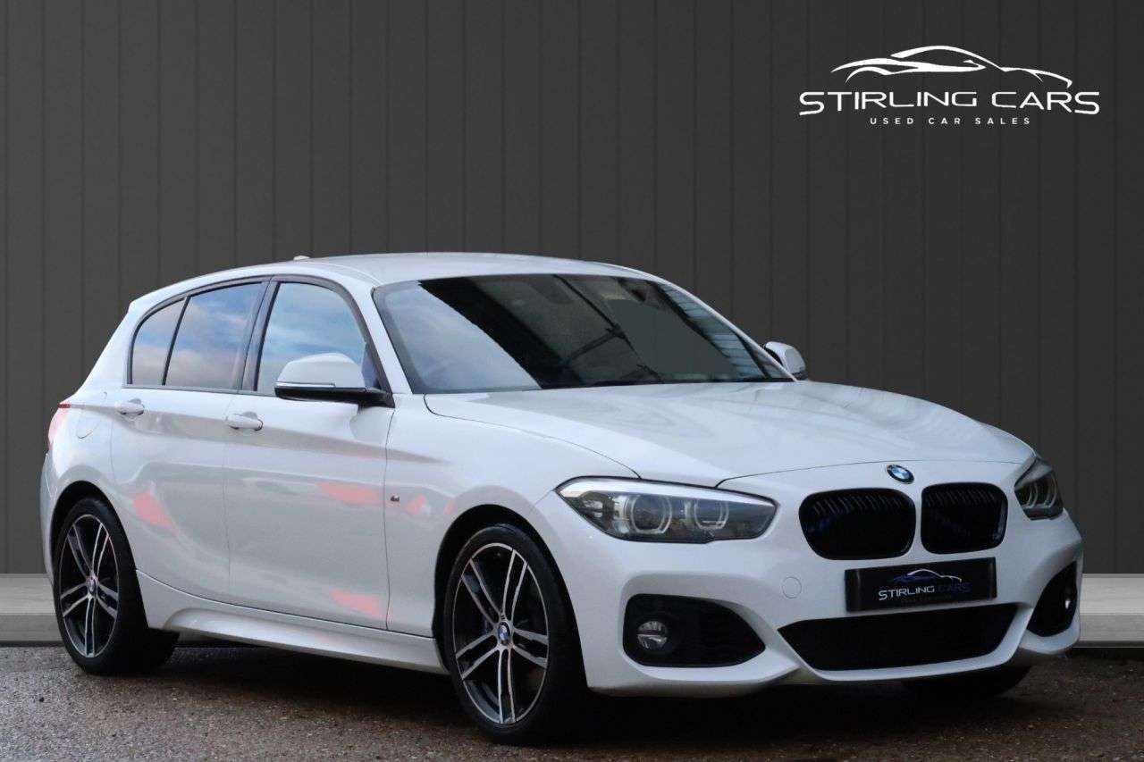 A 2019 BMW 1 SERIES 1.5 118i GPF M Sport Shadow Edition Hatchback 5dr Petrol Auto Euro 6 (s/s) A 2019 BMW 1 SERIES 1.5 118i GPF M Sport Shadow Edition Hatchback 5dr Petrol Auto Euro 6 (s/s)