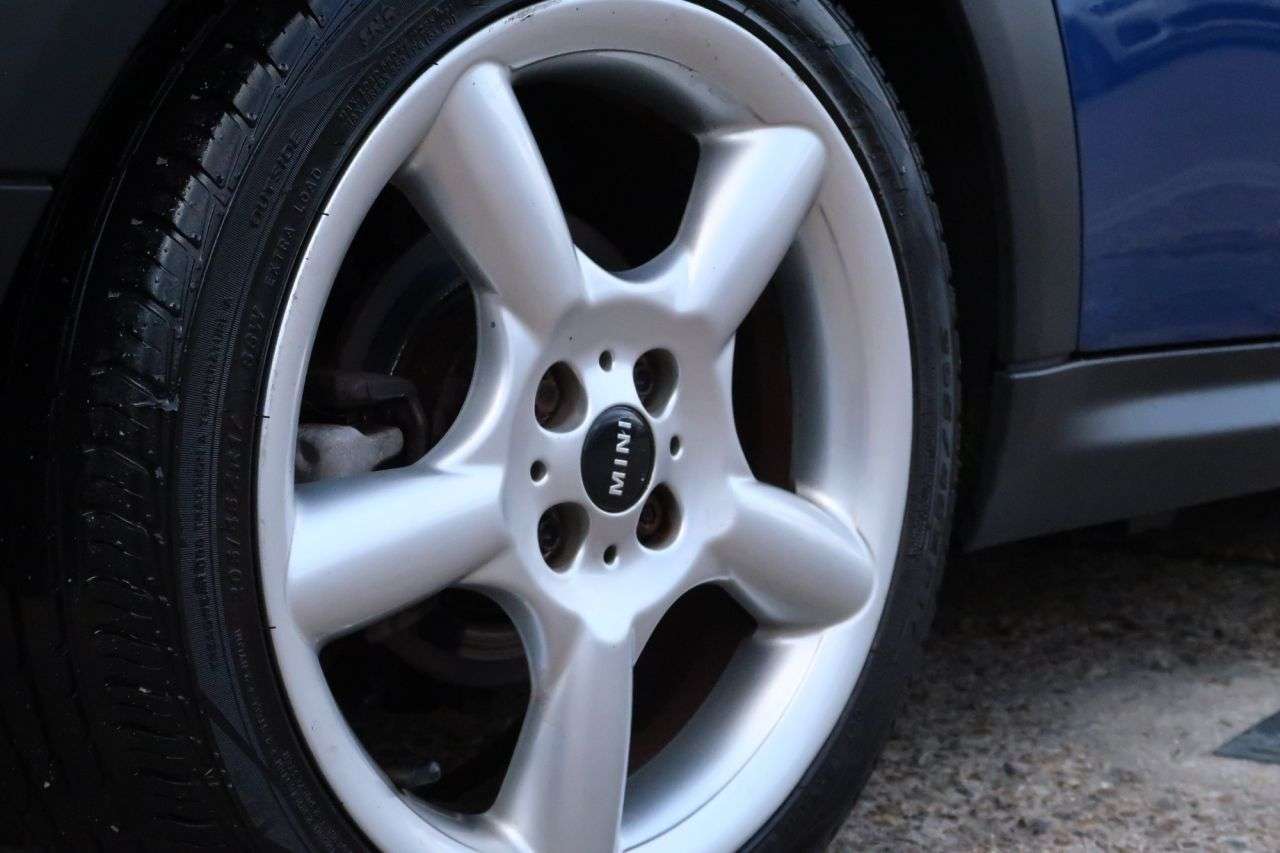 2009 MINI CLUBMAN 2009 MINI CLUBMAN