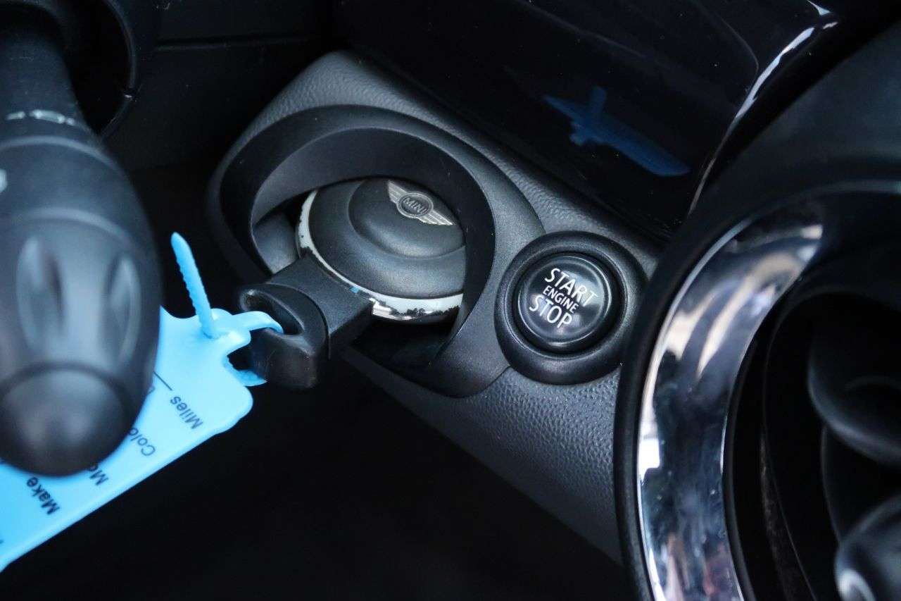 2009 MINI CLUBMAN 2009 MINI CLUBMAN