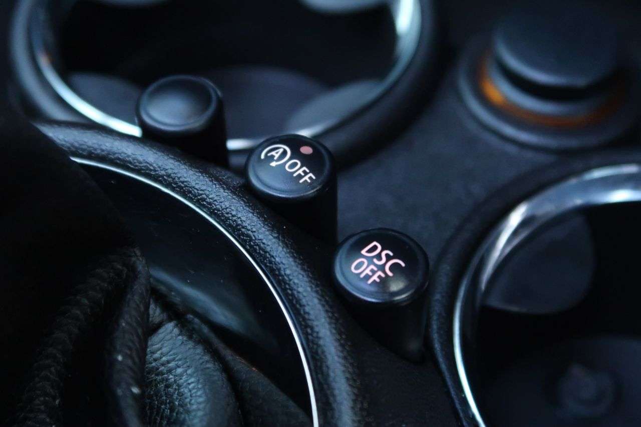 2009 MINI CLUBMAN 2009 MINI CLUBMAN