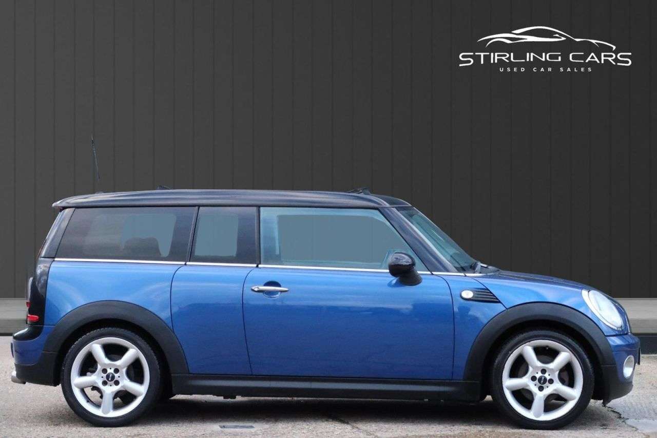 A 2009 MINI CLUBMAN 1.6 Cooper Estate 5dr Petrol Manual Euro 4 (120 ps) FINANCE+WARRANTY+SERVIC A 2009 MINI CLUBMAN 1.6 Cooper Estate 5dr Petrol Manual Euro 4 (120 ps) FINANCE+WARRANTY+SERVIC