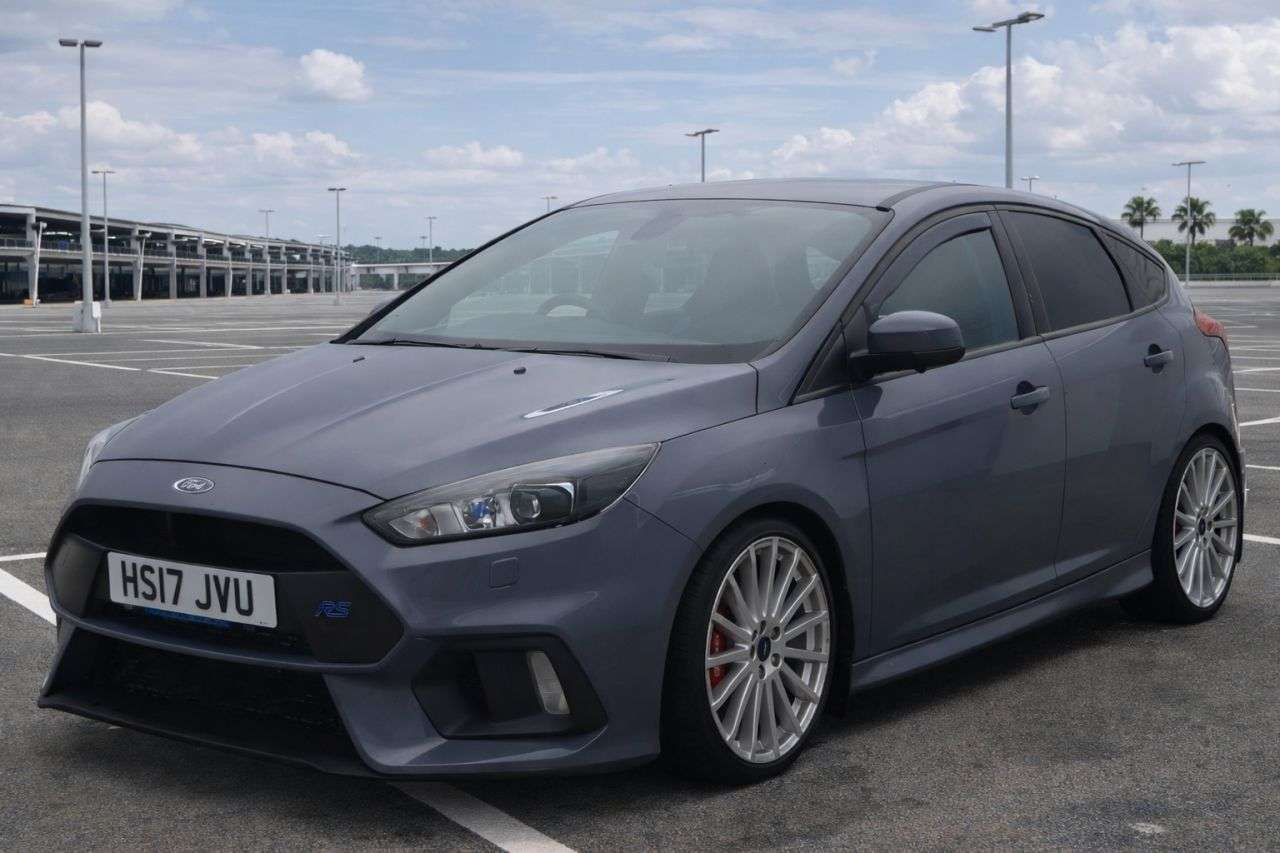 A 2017 FORD FOCUS 2.3T EcoBoost RS Hatchback 5dr Petrol Manual AWD Euro 6 (s/s) (350 ps) FINA A 2017 FORD FOCUS 2.3T EcoBoost RS Hatchback 5dr Petrol Manual AWD Euro 6 (s/s) (350 ps) FINA