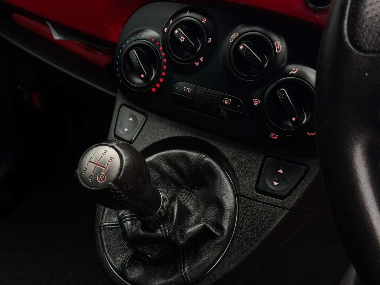 2016 ABARTH 595 2016 ABARTH 595