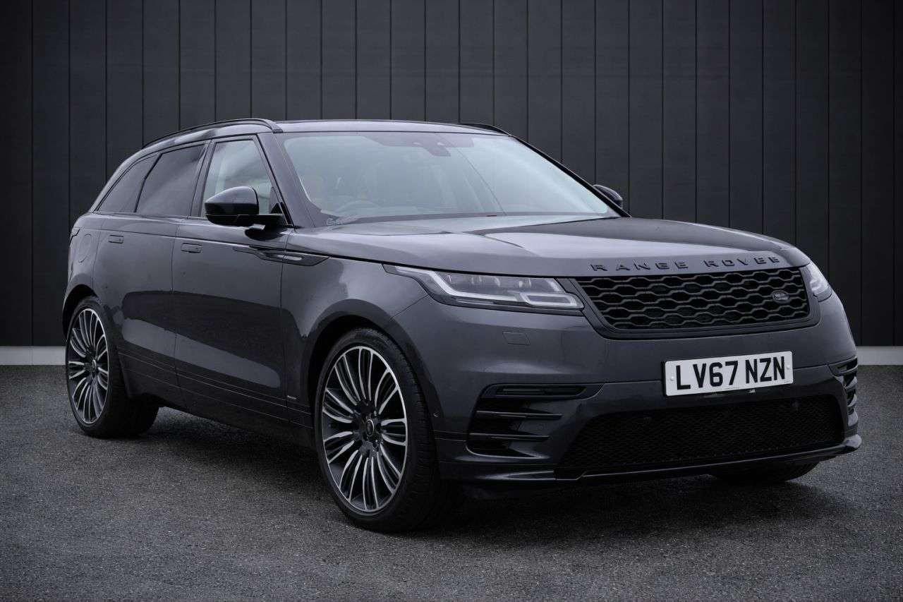 A 2017 LAND ROVER RANGE ROVER VELAR 2.0 D240 R-Dynamic SE SUV 5dr Diesel Auto 4WD Euro 6 (s/s) (240 ps) FINANCE A 2017 LAND ROVER RANGE ROVER VELAR 2.0 D240 R-Dynamic SE SUV 5dr Diesel Auto 4WD Euro 6 (s/s) (240 ps) FINANCE