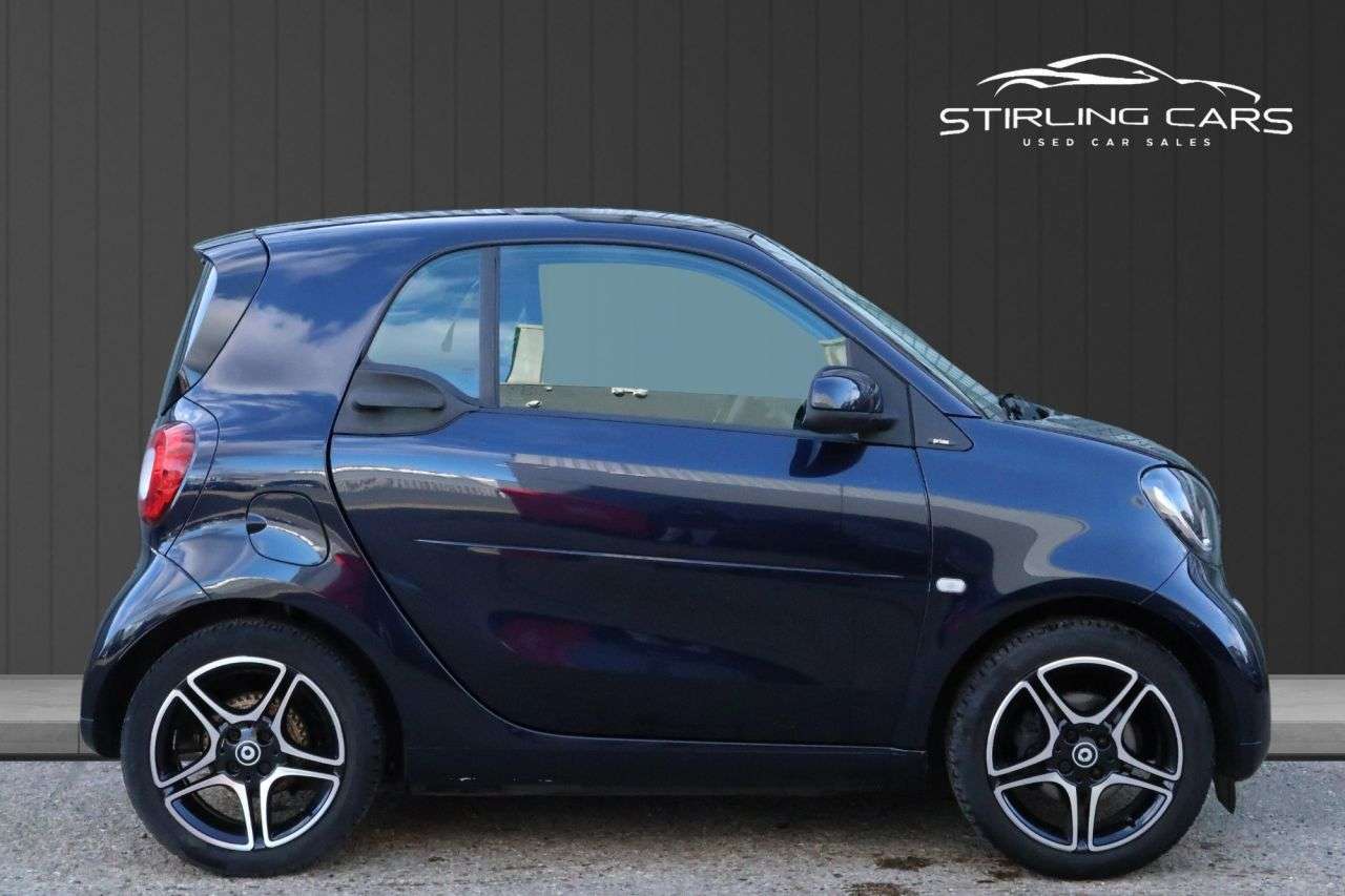 A 0 SMART FORTWO 0.9T Edition Blue Coupe 2dr Petrol Twinamic Euro 6 (s/s) (90 ps) FINANCE+WA A 0 SMART FORTWO 0.9T Edition Blue Coupe 2dr Petrol Twinamic Euro 6 (s/s) (90 ps) FINANCE+WA