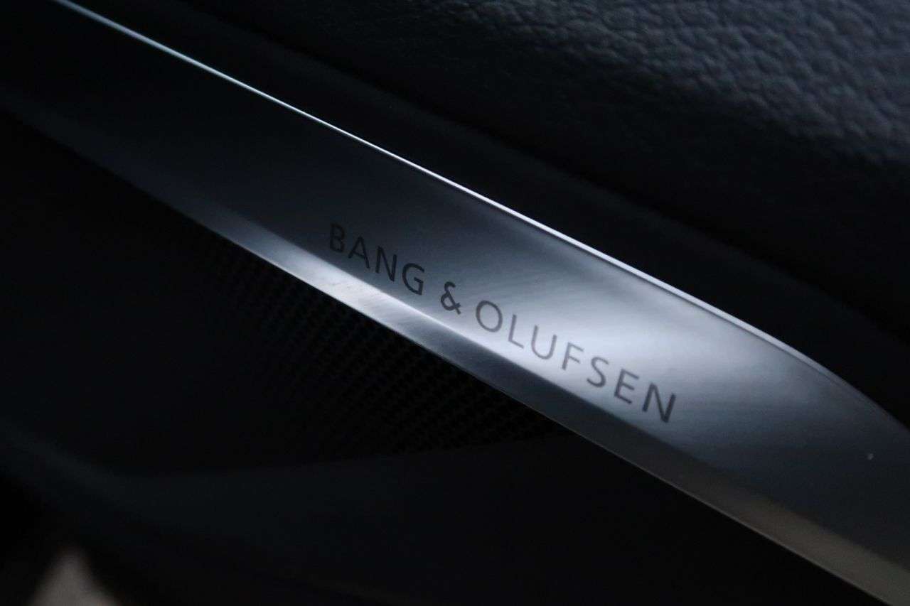 2021 AUDI E-TRON 2021 AUDI E-TRON