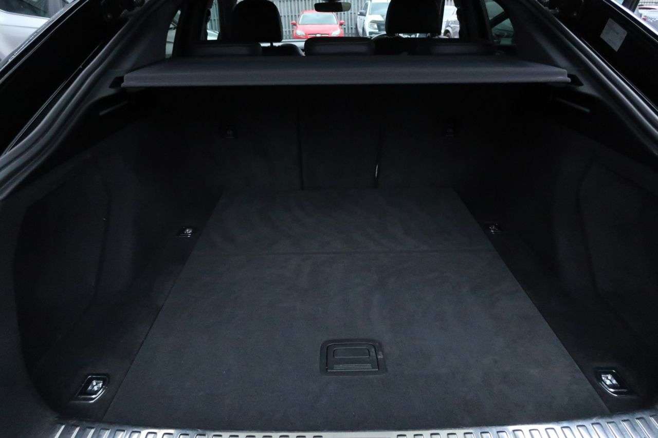 2021 AUDI E-TRON 2021 AUDI E-TRON