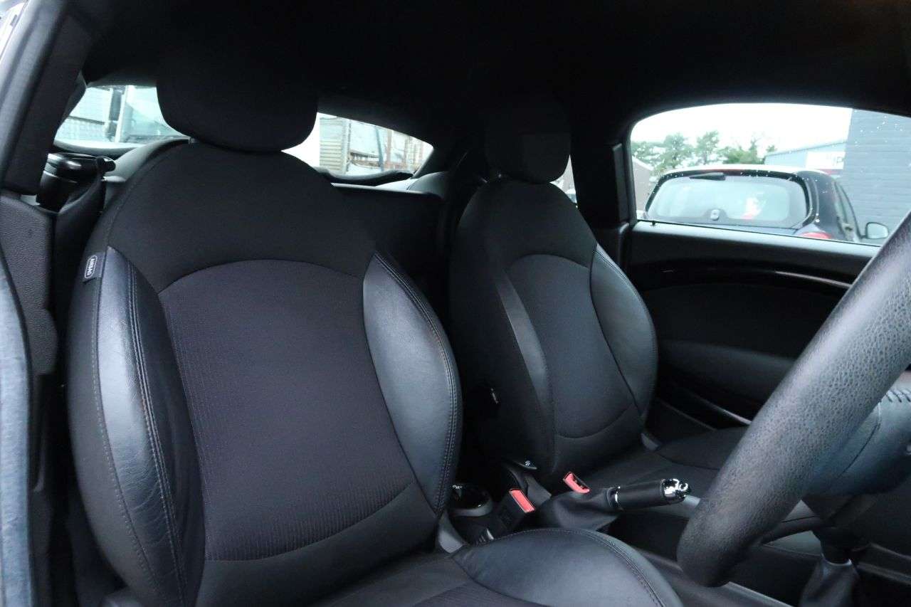 2013 MINI COUPE 2013 MINI COUPE