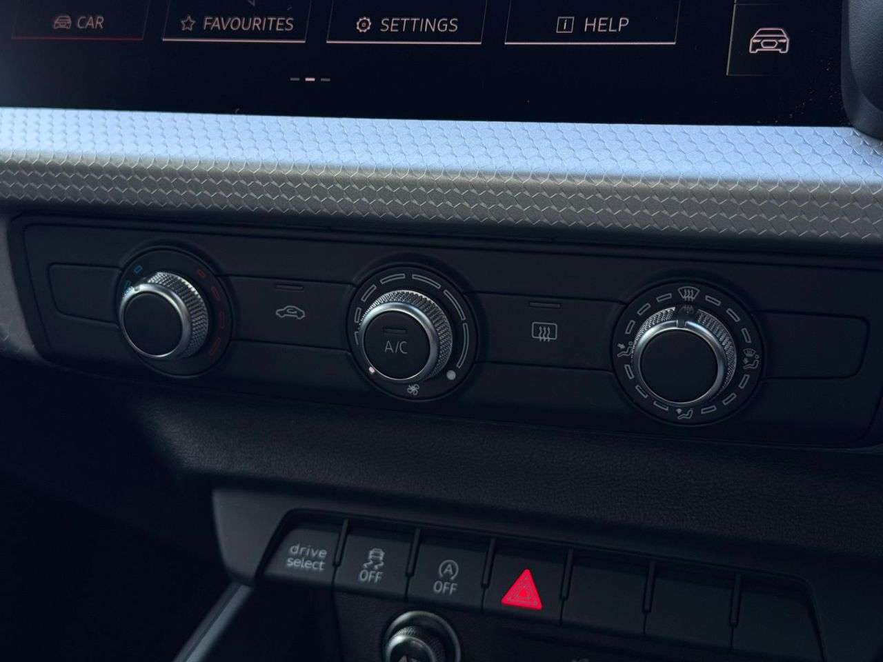 2022 AUDI A1 2022 AUDI A1