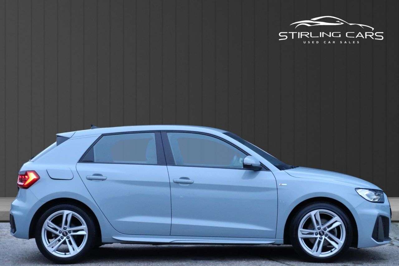 A 2022 AUDI A1 1.0 TFSI 30 S line Sportback 5dr Petrol Manual Euro 6 (s/s) (110 ps) FINANC A 2022 AUDI A1 1.0 TFSI 30 S line Sportback 5dr Petrol Manual Euro 6 (s/s) (110 ps) FINANC