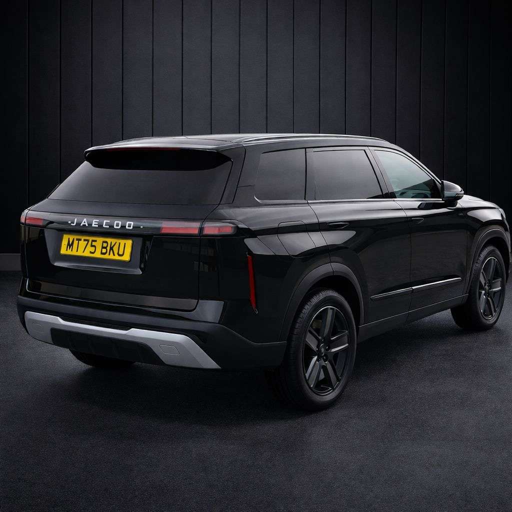 A 0 JAECOO 7 1.5T SHS 18.3kWh Luxury SUV 5dr Petrol Plug-in Hybrid Auto Euro 6 (s/s) (20 A 0 JAECOO 7 1.5T SHS 18.3kWh Luxury SUV 5dr Petrol Plug-in Hybrid Auto Euro 6 (s/s) (20