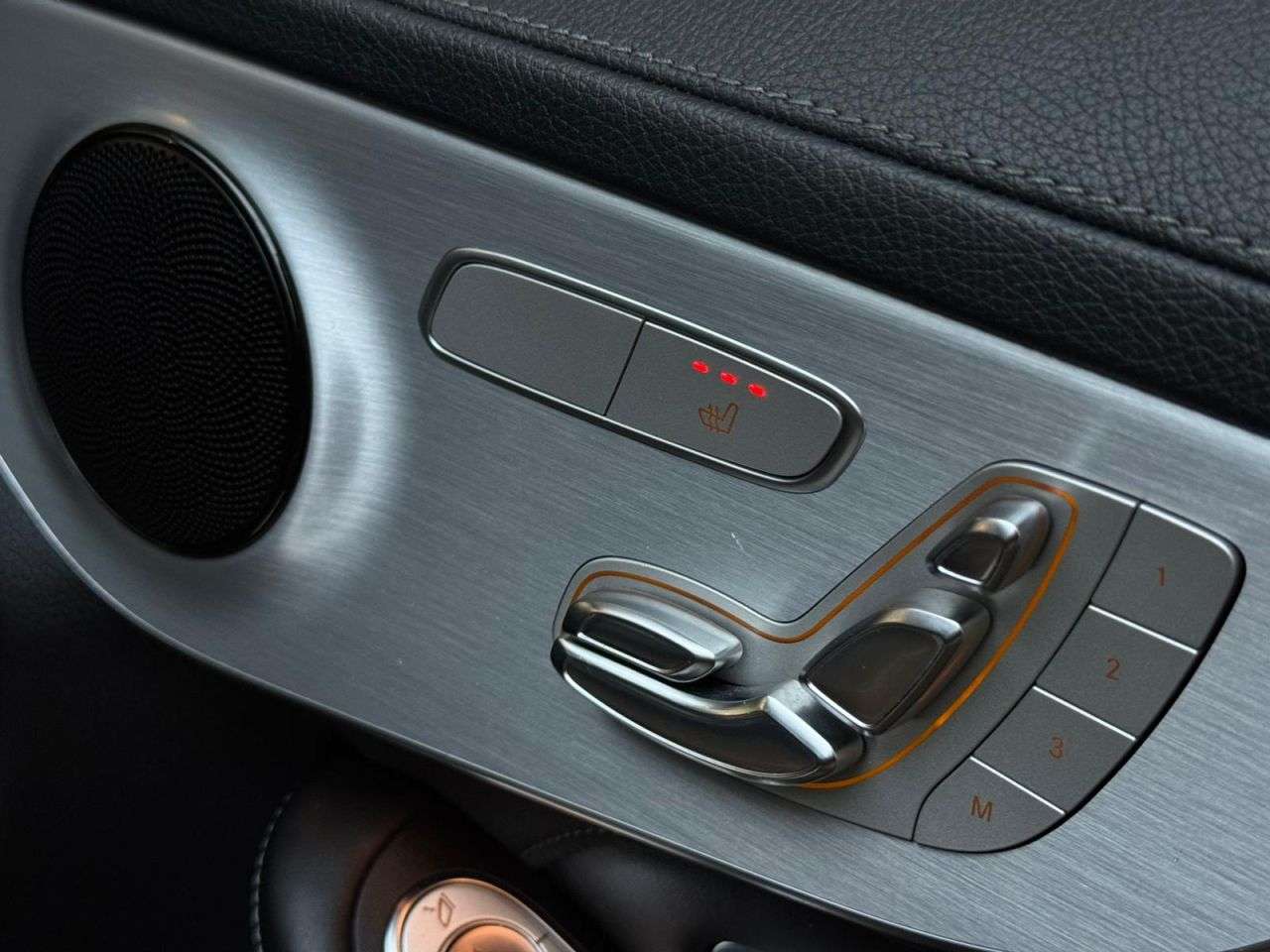 0 MERCEDES-BENZ C-CLASS 0 MERCEDES-BENZ C-CLASS