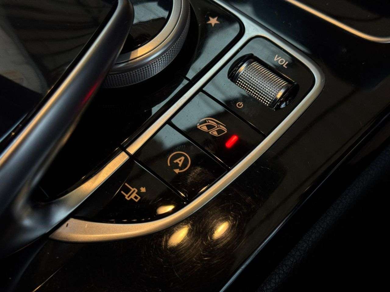 0 MERCEDES-BENZ C-CLASS 0 MERCEDES-BENZ C-CLASS