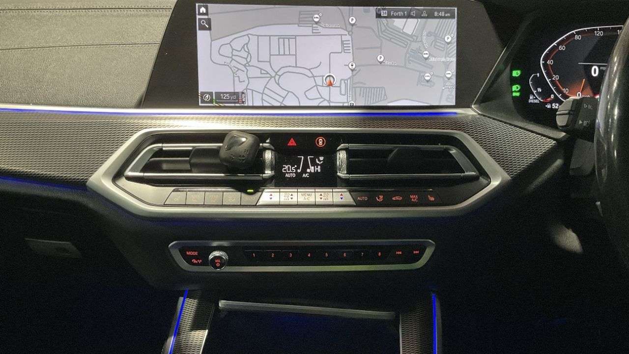 A 0 BMW X5 3.0 40d MHT M Sport SUV 5dr Diesel Hybrid Auto xDrive Euro 6 (s/s) (340 ps) A 0 BMW X5 3.0 40d MHT M Sport SUV 5dr Diesel Hybrid Auto xDrive Euro 6 (s/s) (340 ps)