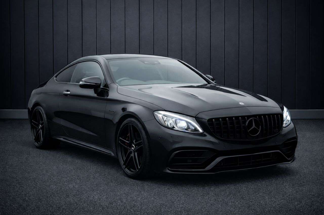 A 0 MERCEDES-BENZ C-CLASS 4.0 C63 V8 BiTurbo AMG (Premium) Coupe 2dr Petrol SpdS MCT Euro 6 (s/s) (47 A 0 MERCEDES-BENZ C-CLASS 4.0 C63 V8 BiTurbo AMG (Premium) Coupe 2dr Petrol SpdS MCT Euro 6 (s/s) (47